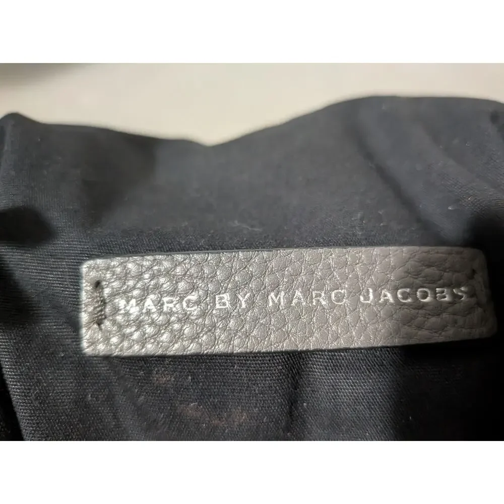 Marc by Marc Jacobs Classic Q Natasha Crossbody Bag Gray Pebbled Leather Y2K